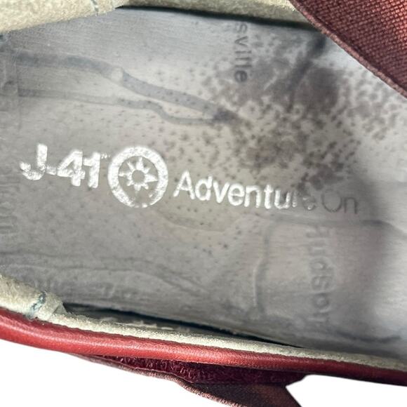 J-41 ADVENTURE Peak‎ Burgundy Leather Slip On Trail Flat Women’s Size 8 - Picture 6 of 7